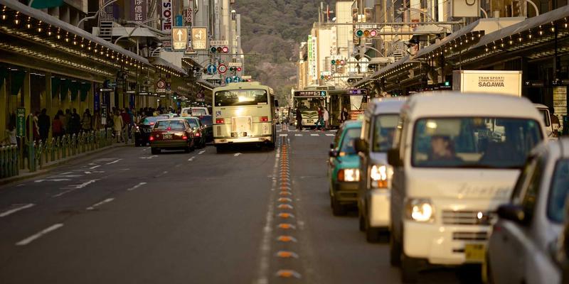 LED Lighting 37：引领工业照明革命的节能先锋